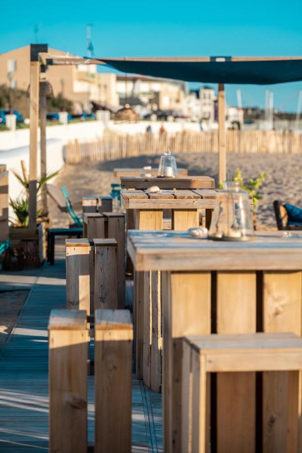 Hôtel Le Rivage vue sur mer - LOGIS - Châtelaillon-plage Buitenkant foto