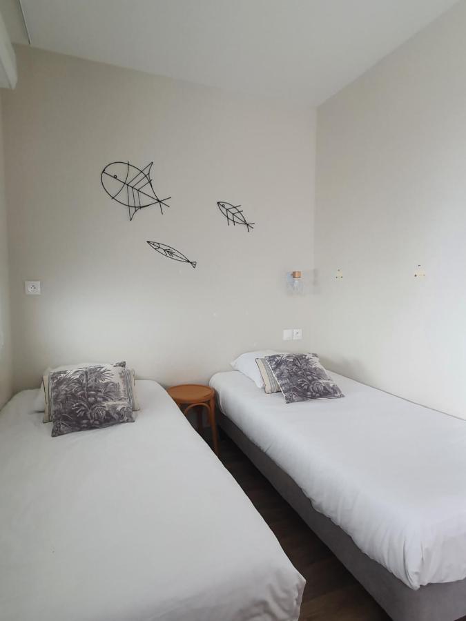 Hôtel Le Rivage vue sur mer - LOGIS - Châtelaillon-plage Buitenkant foto